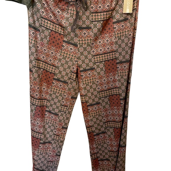 Ink+Ivy long sleeves Pajama set - Picture 3 of 4